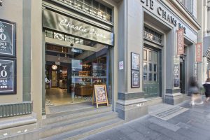 Exterior | Gallery | Charlie Chans